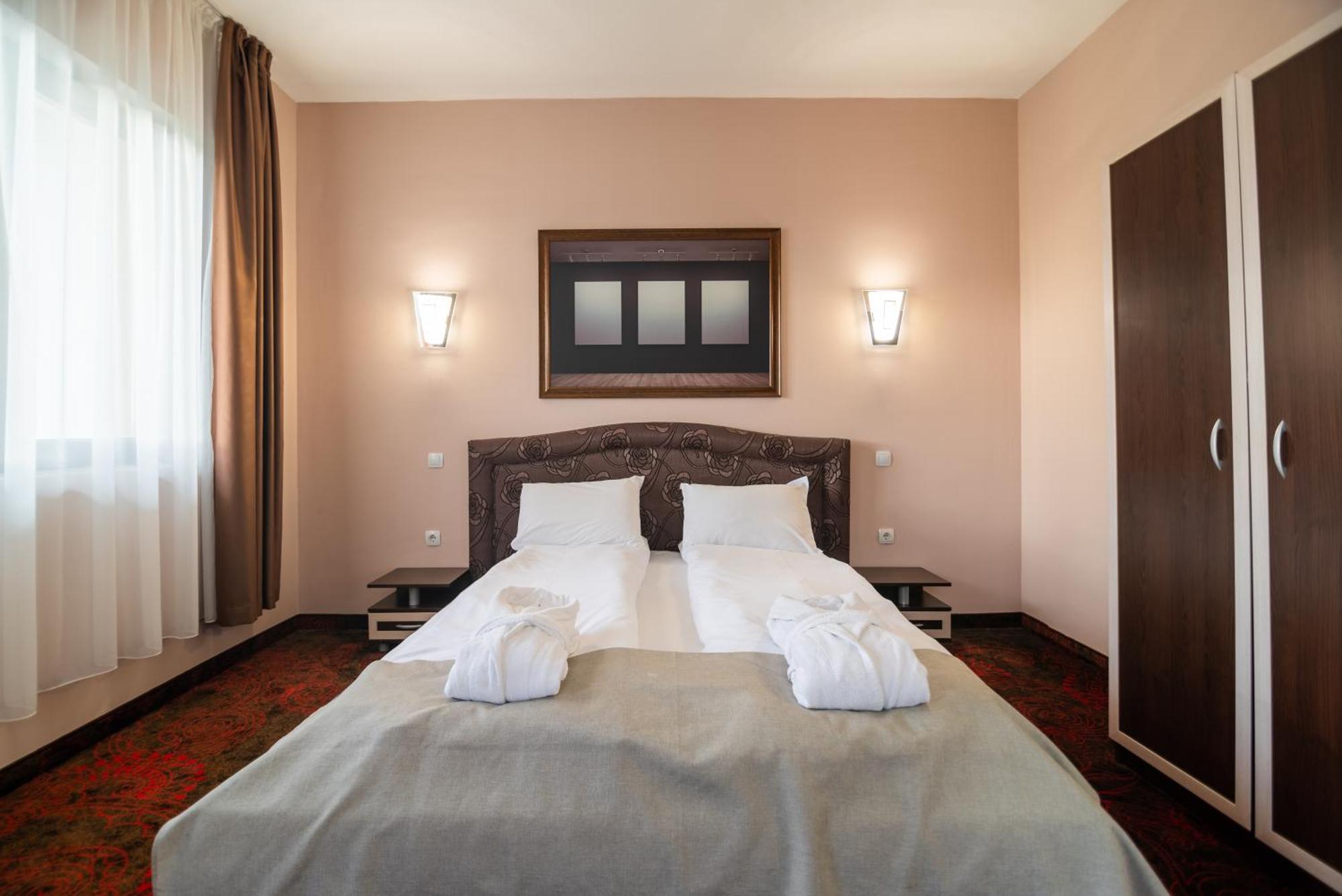 Park Hotel Arbanassi מראה חיצוני תמונה