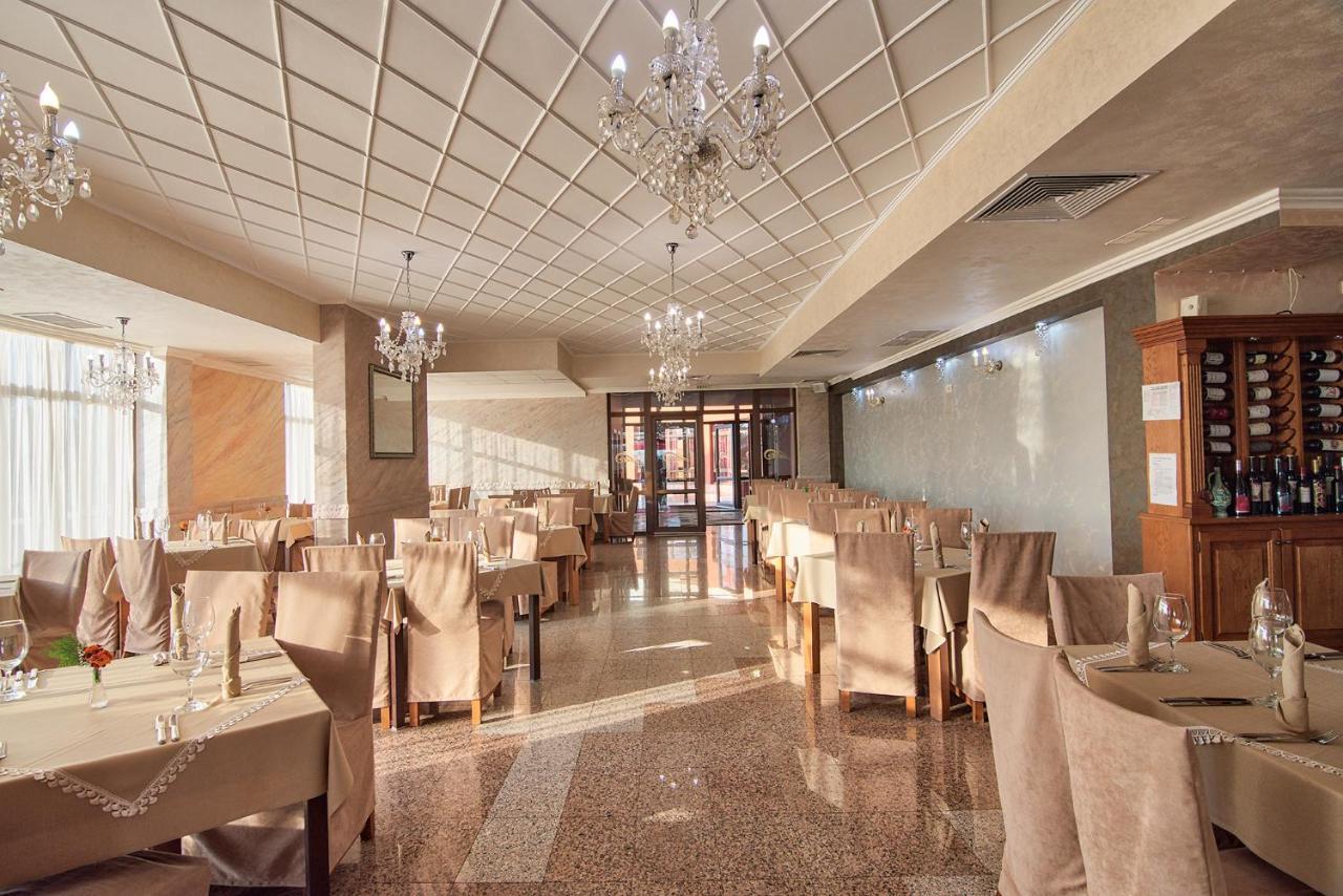 Park Hotel Arbanassi מראה חיצוני תמונה