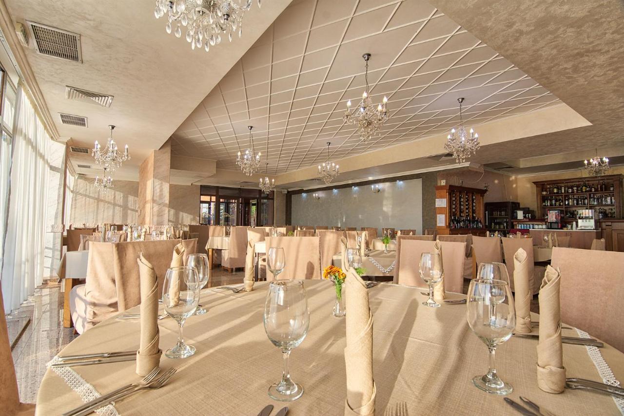 Park Hotel Arbanassi מראה חיצוני תמונה