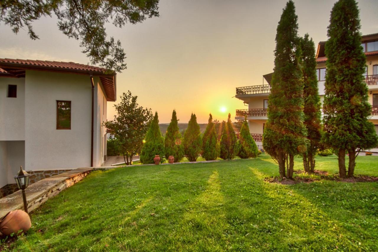 Park Hotel Arbanassi מראה חיצוני תמונה