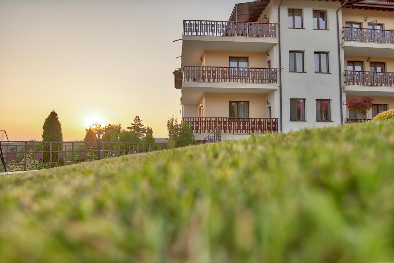 Park Hotel Arbanassi מראה חיצוני תמונה