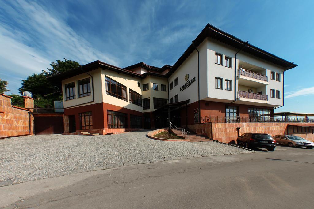 Park Hotel Arbanassi מראה חיצוני תמונה